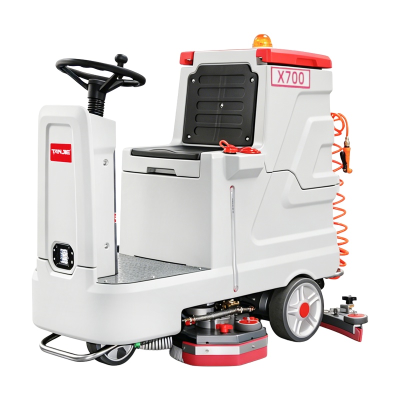 三明坦洁全自动驾驶式洗地机X700