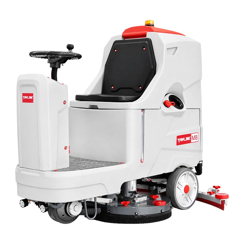 三明坦洁驾驶式洗地机M8